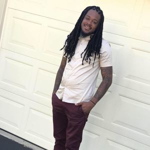 Meet your Posher, Deandre